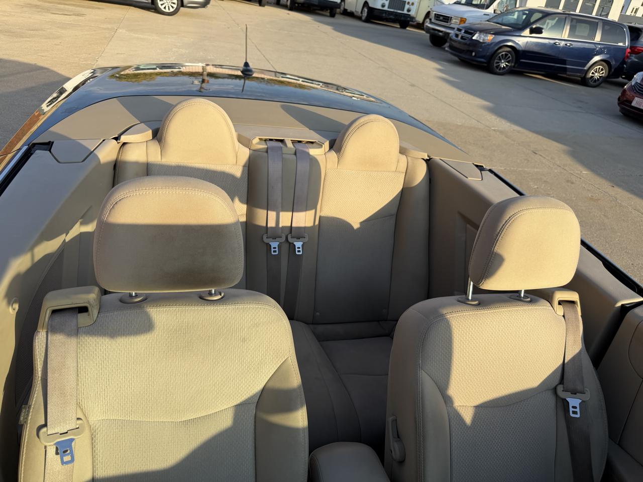 Chrysler 200 Touring Convertible 2011