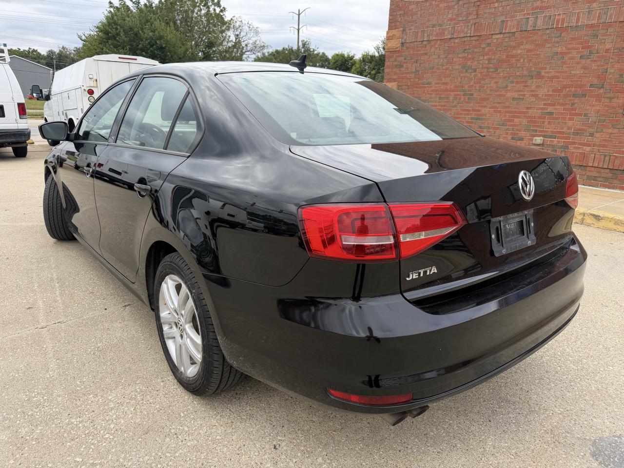 Volkswagen Jetta S 6A 2015