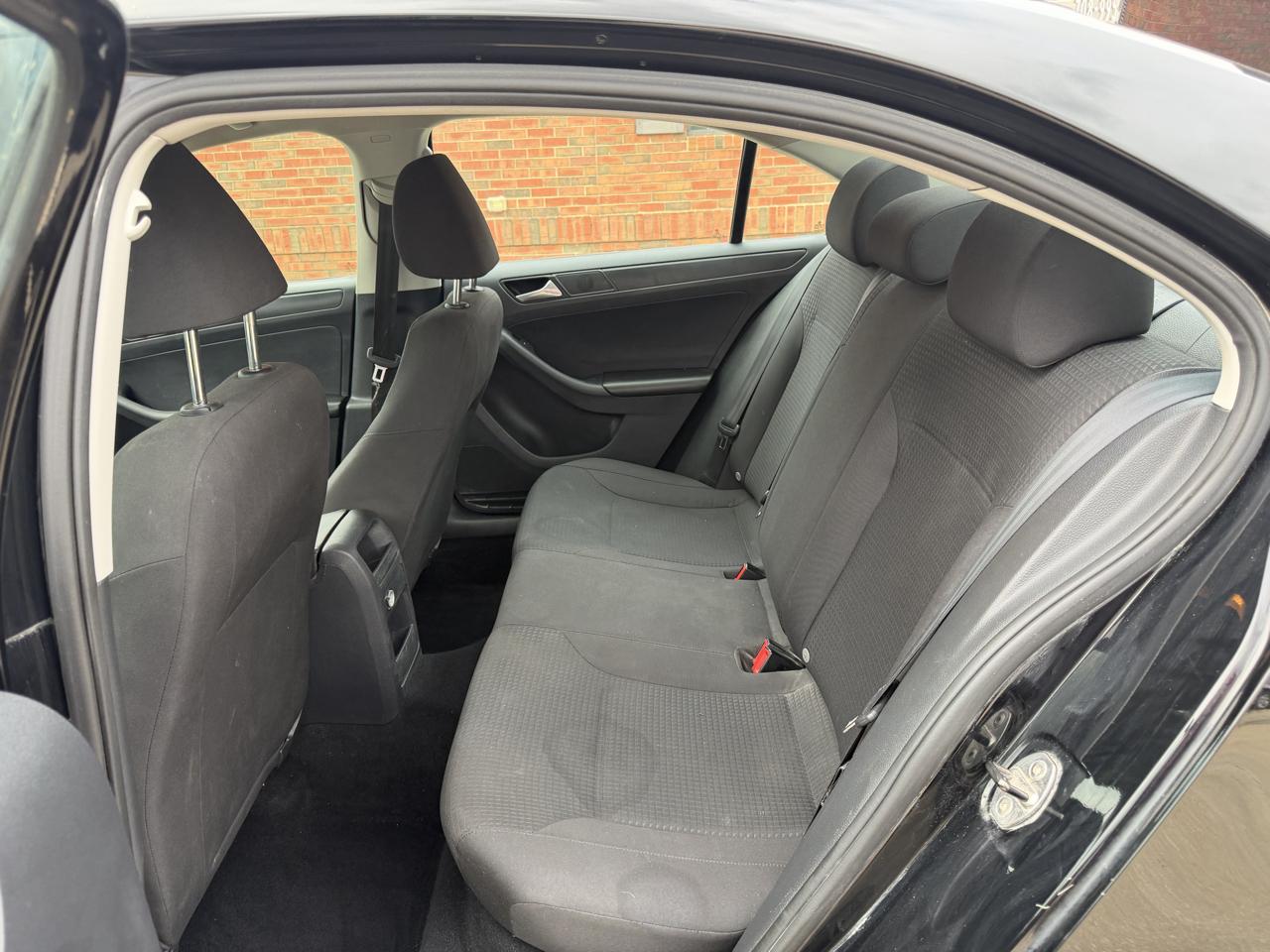 Volkswagen Jetta S 6A 2015