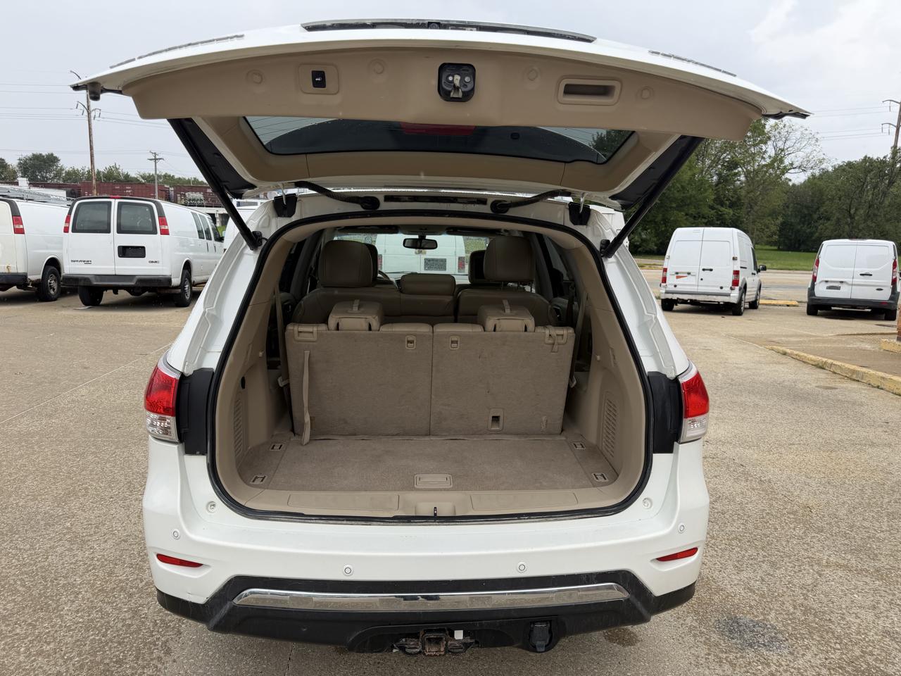 Nissan Pathfinder S 4WD 2013