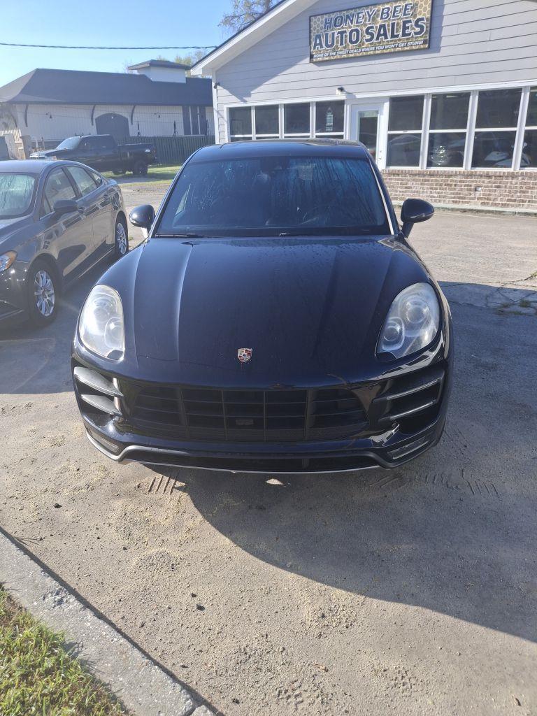 2015 Porsche Macan TURBO