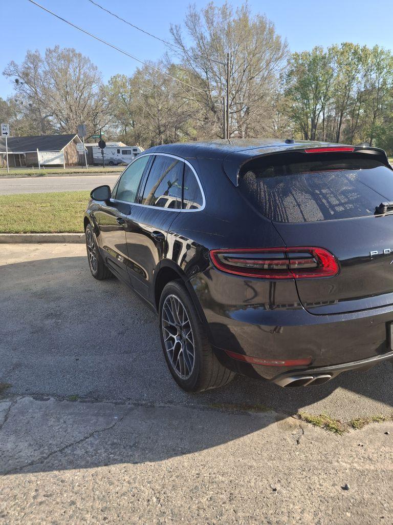Porsche Macan  2015