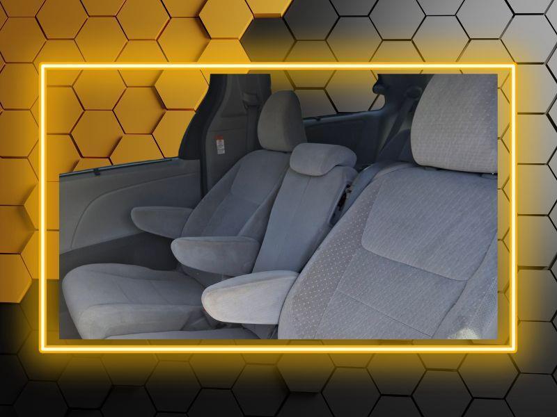 Toyota Sienna  2015