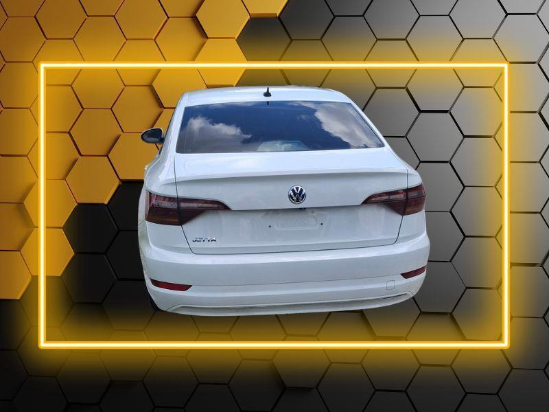 Volkswagen Jetta  2019