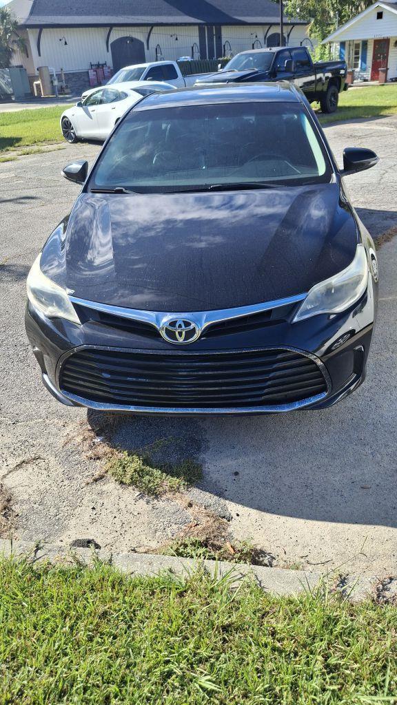 Toyota Avalon  2016