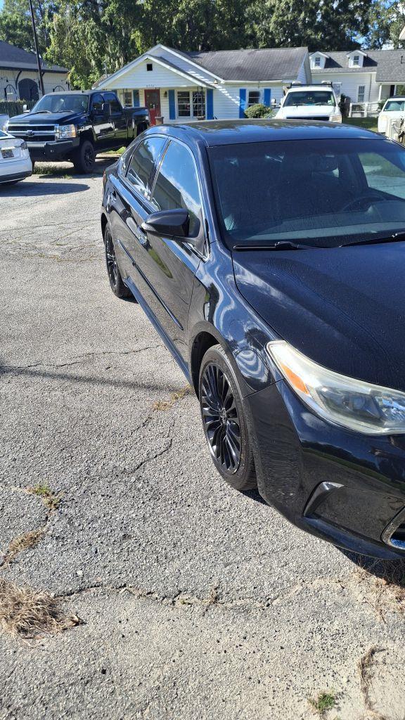 Toyota Avalon  2016