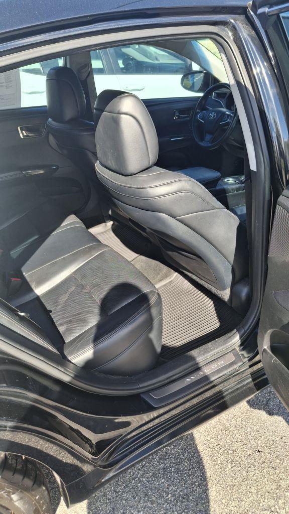 Toyota Avalon  2016