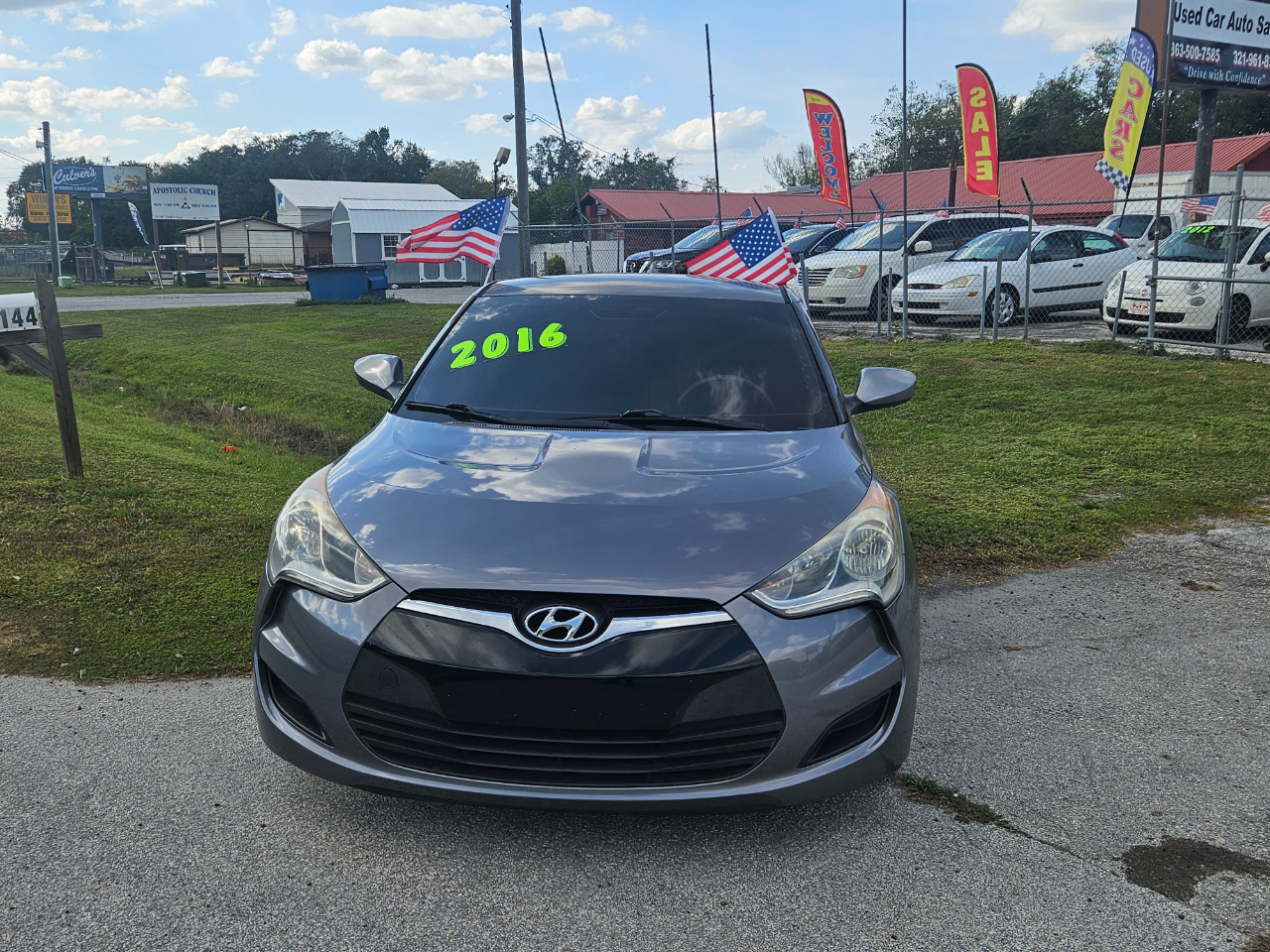 2016 Hyundai Veloster Base 6MT