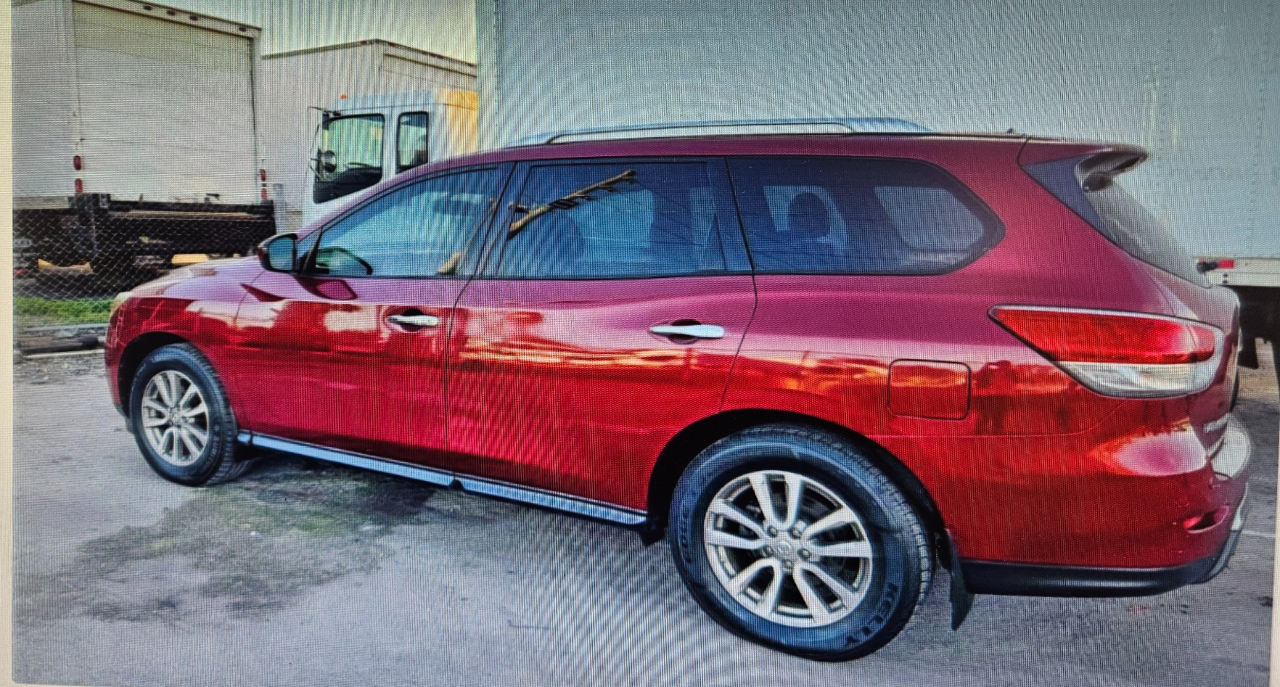 Nissan Pathfinder  2015