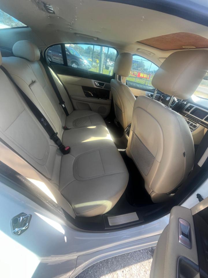 Jaguar XF-Series XF 3.0L V6 SC 2013