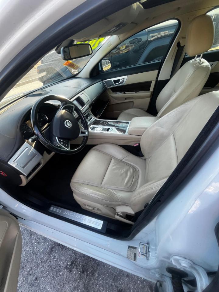 Jaguar XF-Series XF 3.0L V6 SC 2013