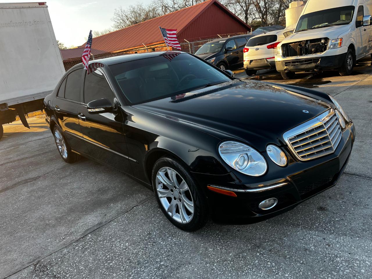 2009 Mercedes-Benz E-Class E350 Luxury Sedan