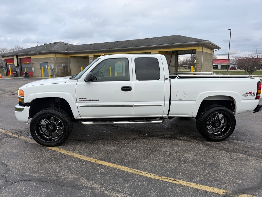 GMC Sierra 2500HD Ext Cab 143.5" WB 4WD SLE 2004