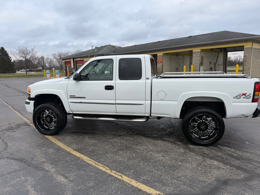 GMC Sierra 2500HD Ext Cab 143.5" WB 4WD SLE 2004