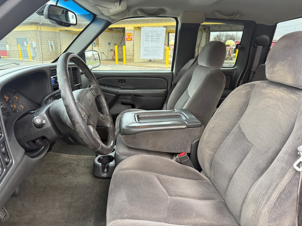 GMC Sierra 2500HD Ext Cab 143.5" WB 4WD SLE 2004