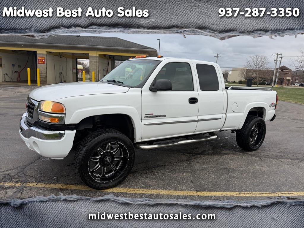 2004 GMC Sierra 2500HD Ext Cab 143.5" WB 4WD SLE