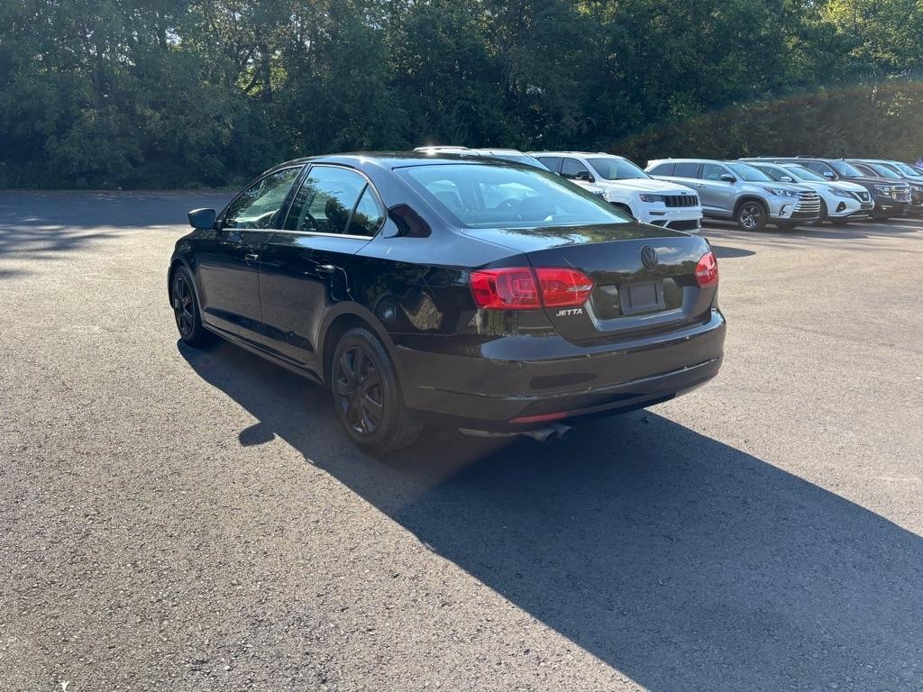 Volkswagen Jetta Sedan 4dr Auto S w/Sunroof 2012