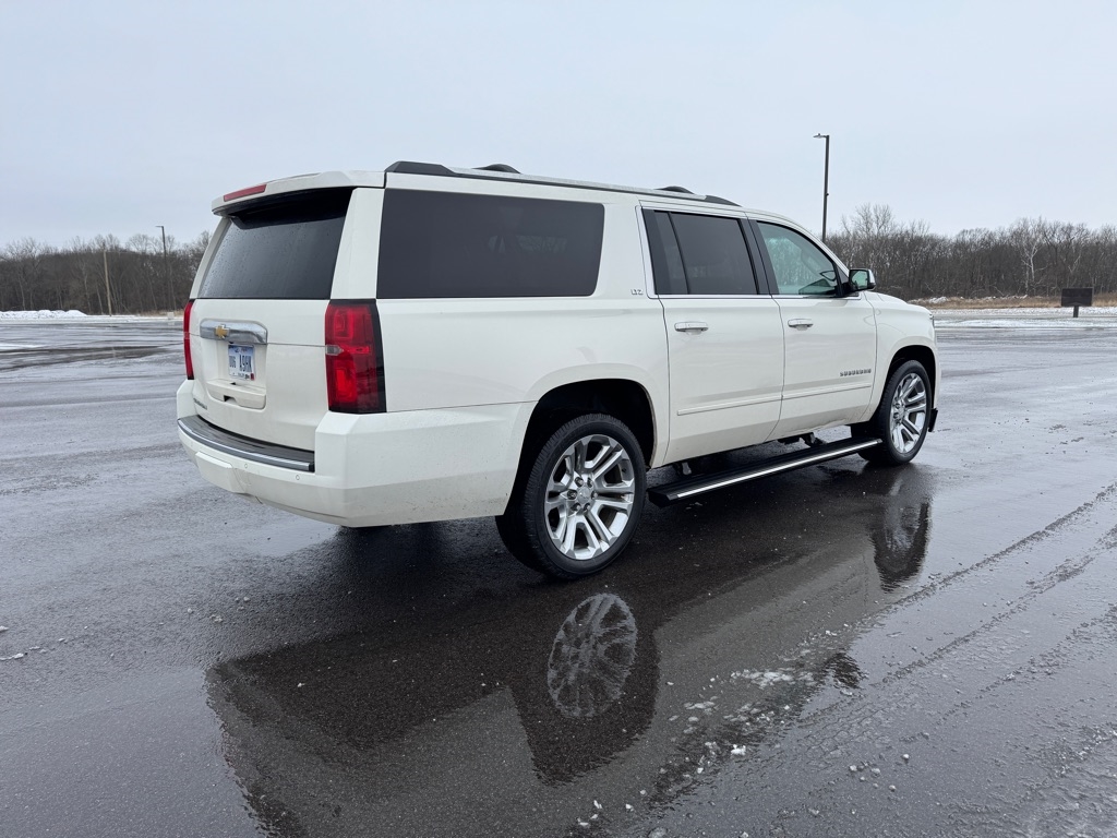 Chevrolet Suburban 4WD 4dr LTZ 2015