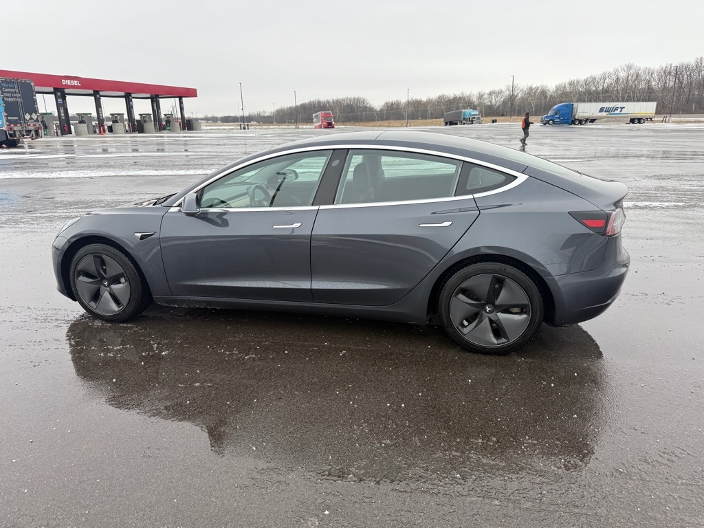 Tesla Model 3 Long Range Battery AWD 2018