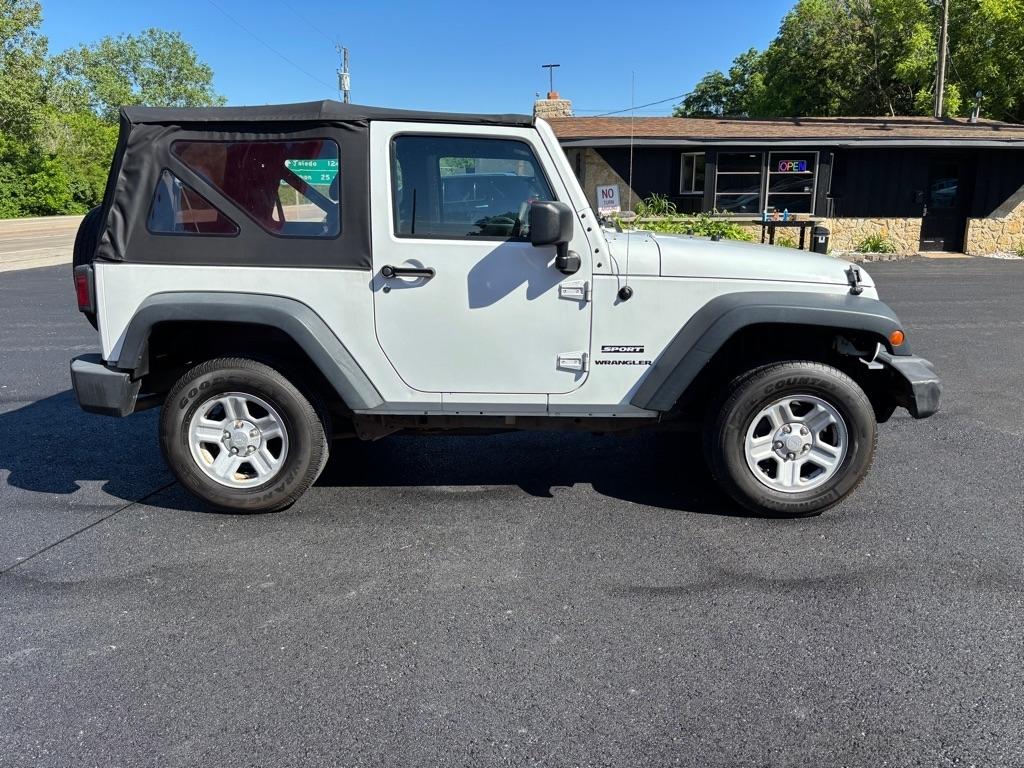Jeep Wrangler 4WD 2dr Sport 2014