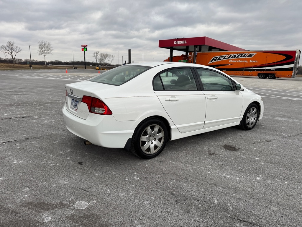 Honda Civic Sdn 4dr Auto LX 2010