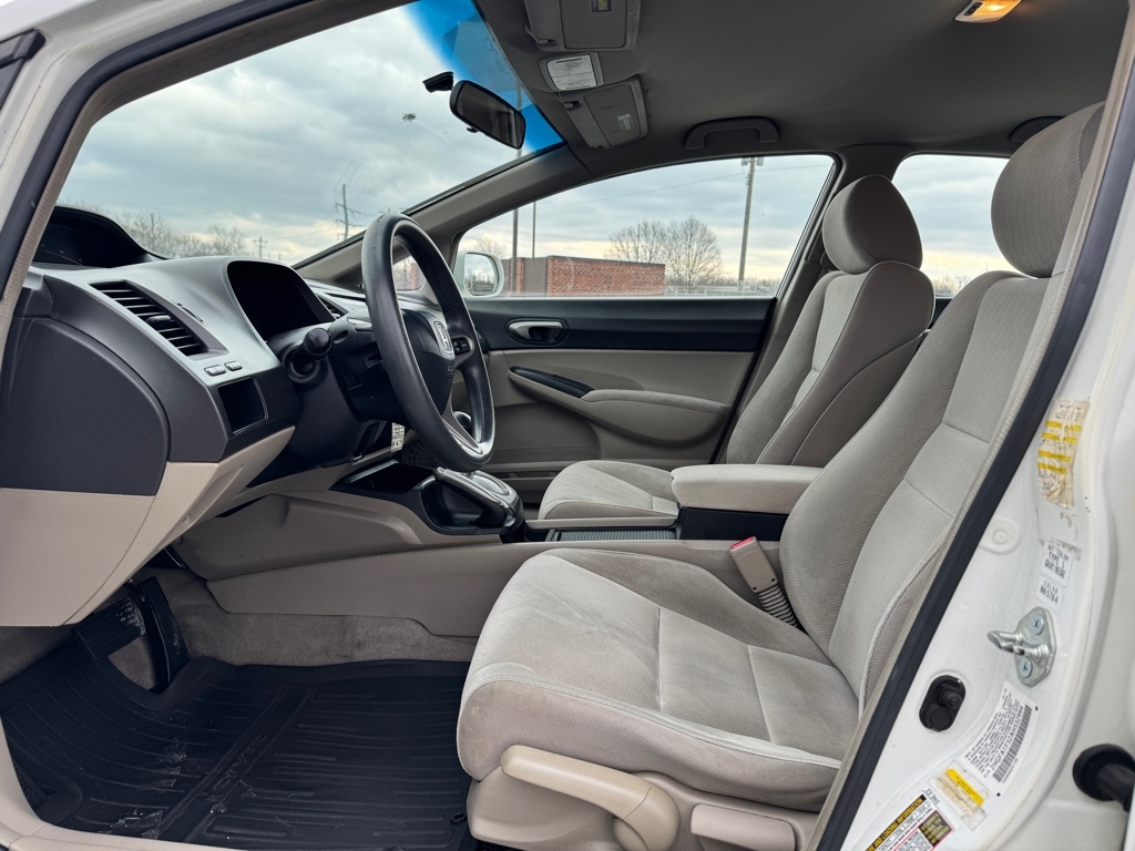 Honda Civic Sdn 4dr Auto LX 2010