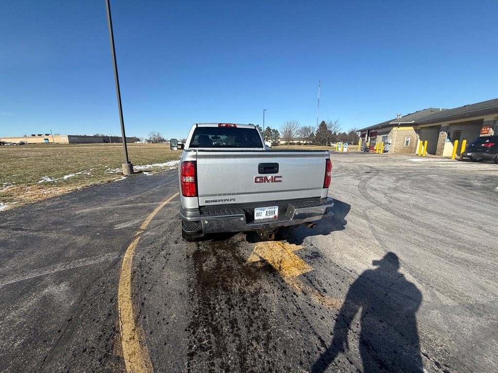 GMC Sierra 2500HD 4WD Double Cab 144.2" SLE 2015