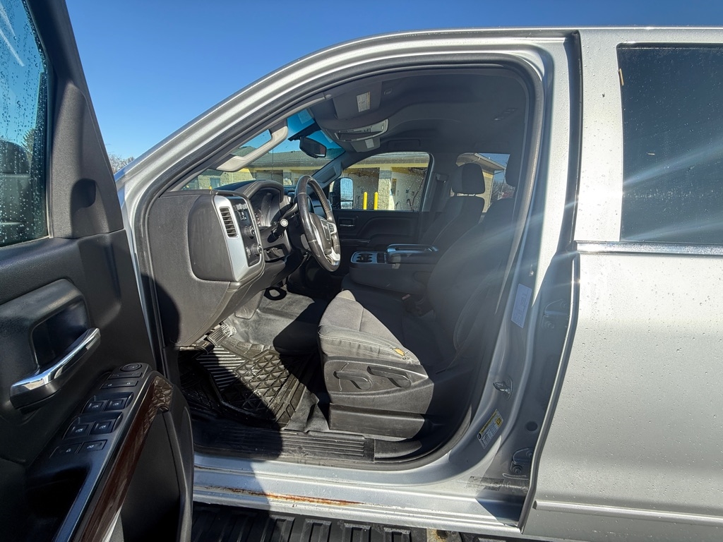 GMC Sierra 2500HD 4WD Double Cab 144.2" SLE 2015