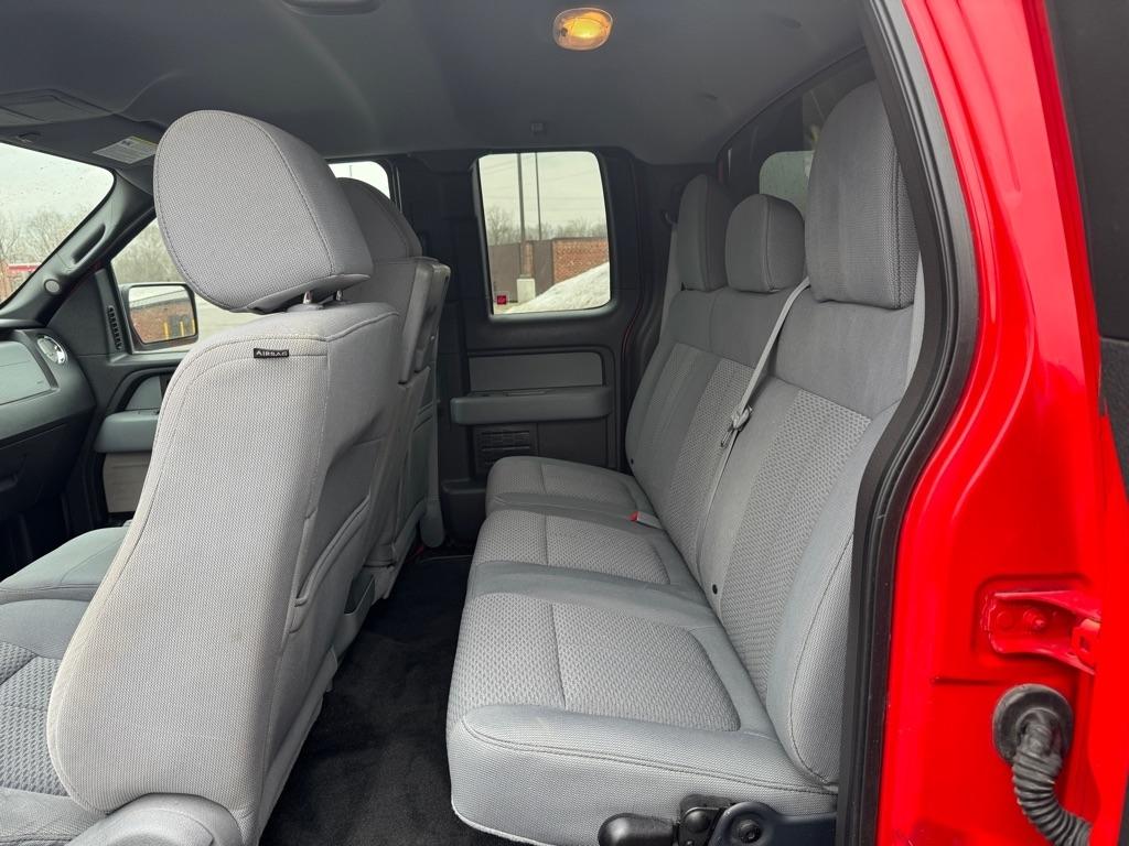 Ford F-150 4WD SuperCab 145" Lariat 2012