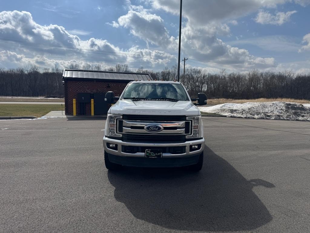 Ford Super Duty F-350 SRW King Ranch 4WD Crew Cab 8' Box 2017