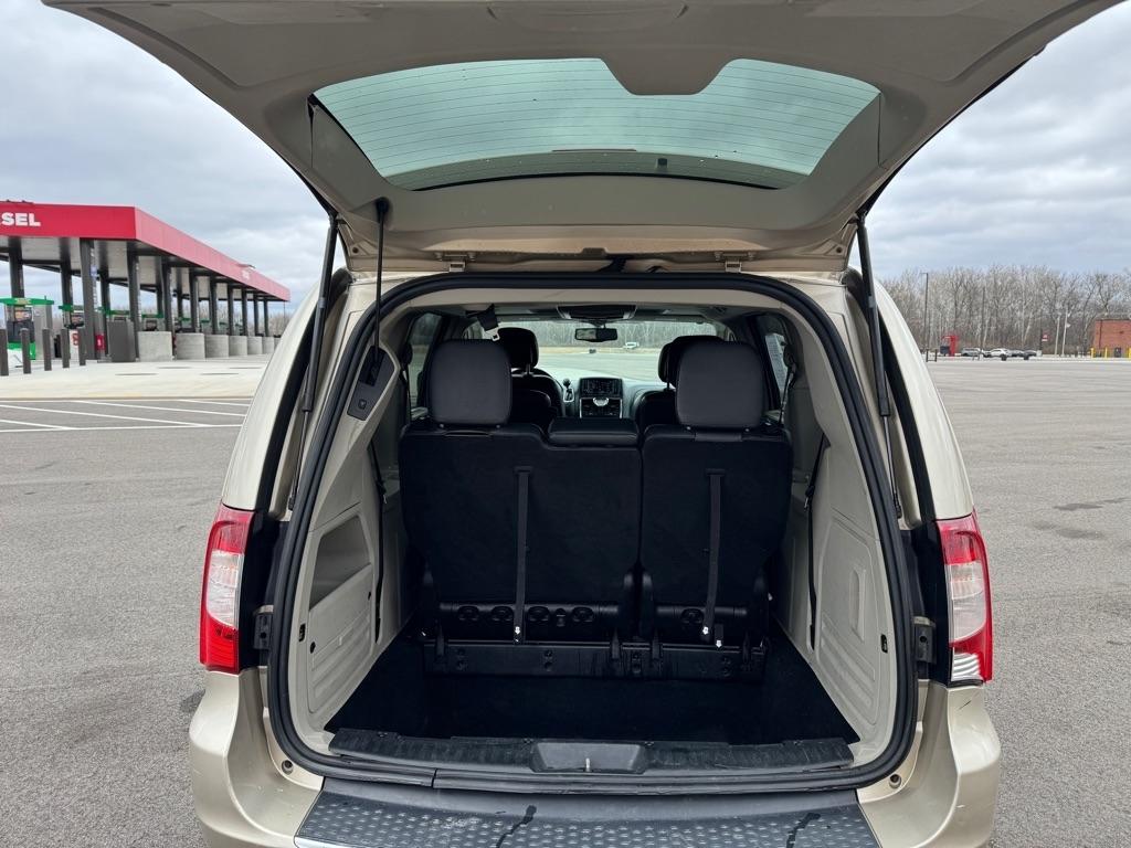 Chrysler Town & Country 4dr Wgn Touring-L 2014