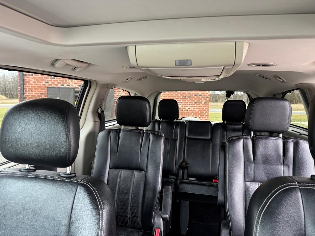 Chrysler Town & Country 4dr Wgn Touring-L 2014