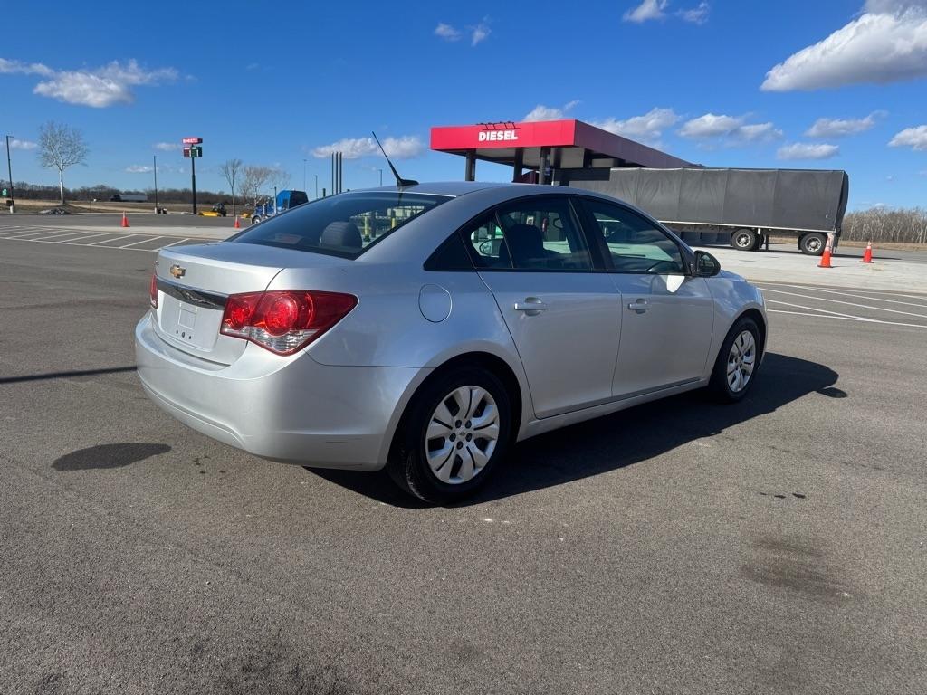 Chevrolet Cruze 4dr Sdn Auto LS 2013