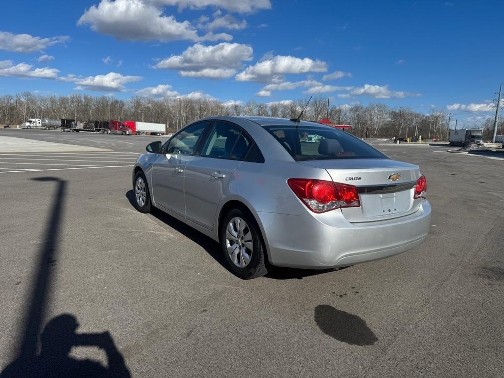 Chevrolet Cruze 4dr Sdn Auto LS 2013