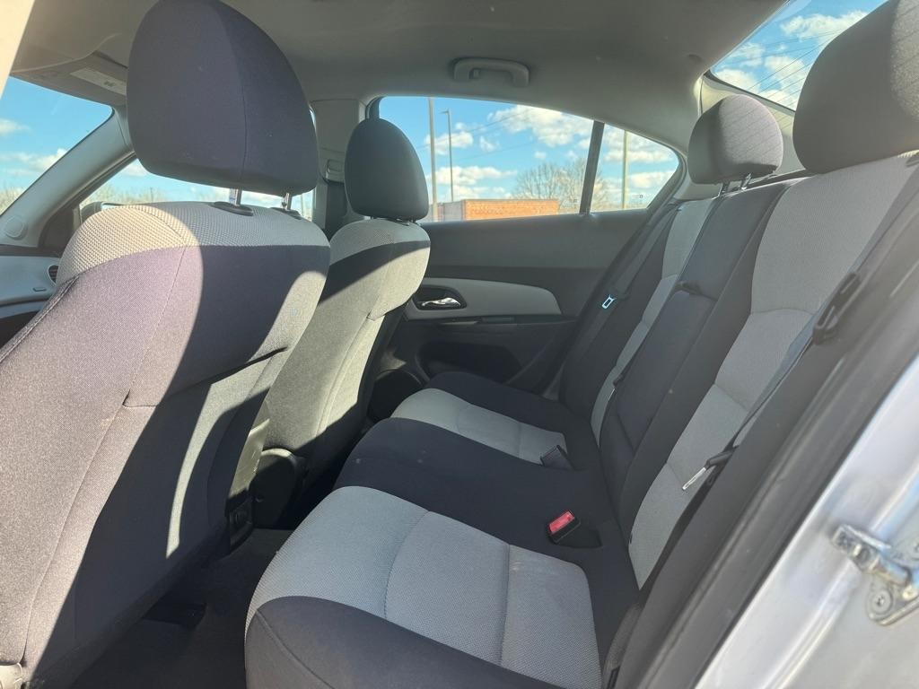 Chevrolet Cruze 4dr Sdn Auto LS 2013