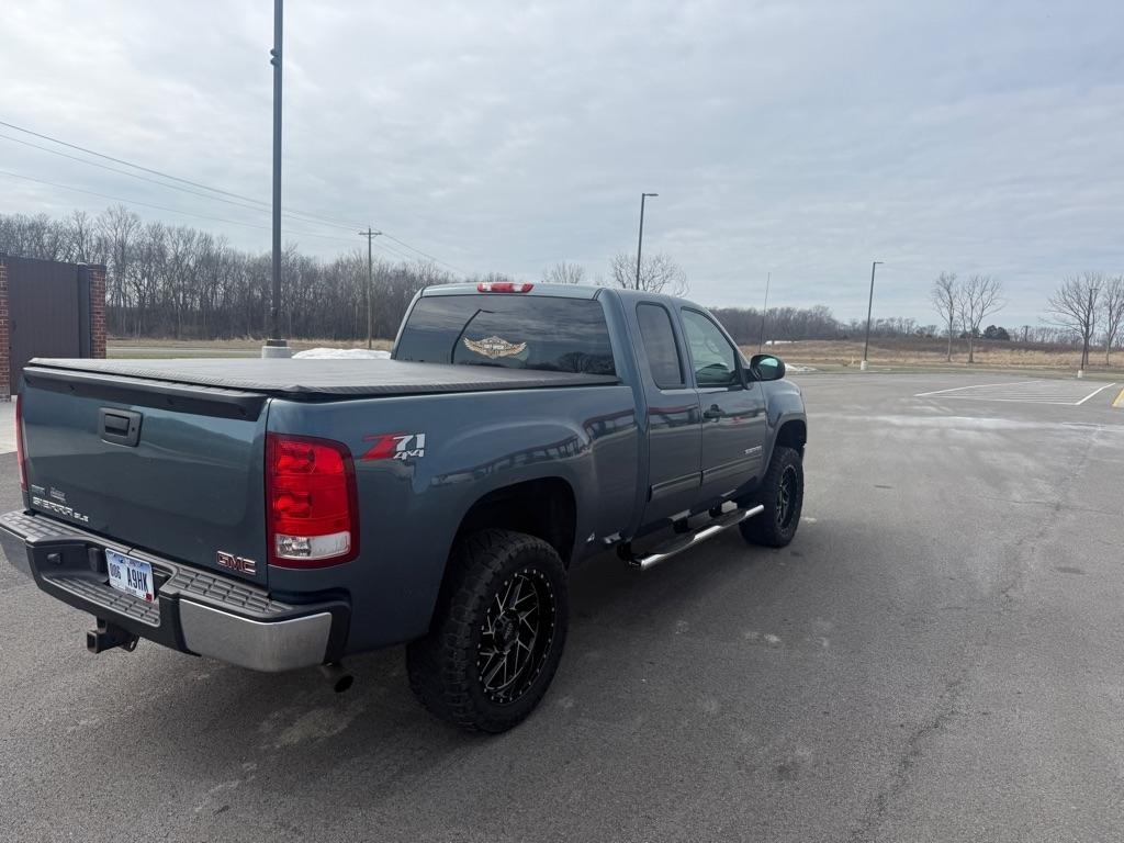 GMC Sierra 1500 4WD Ext Cab 143.5" SLE 2011