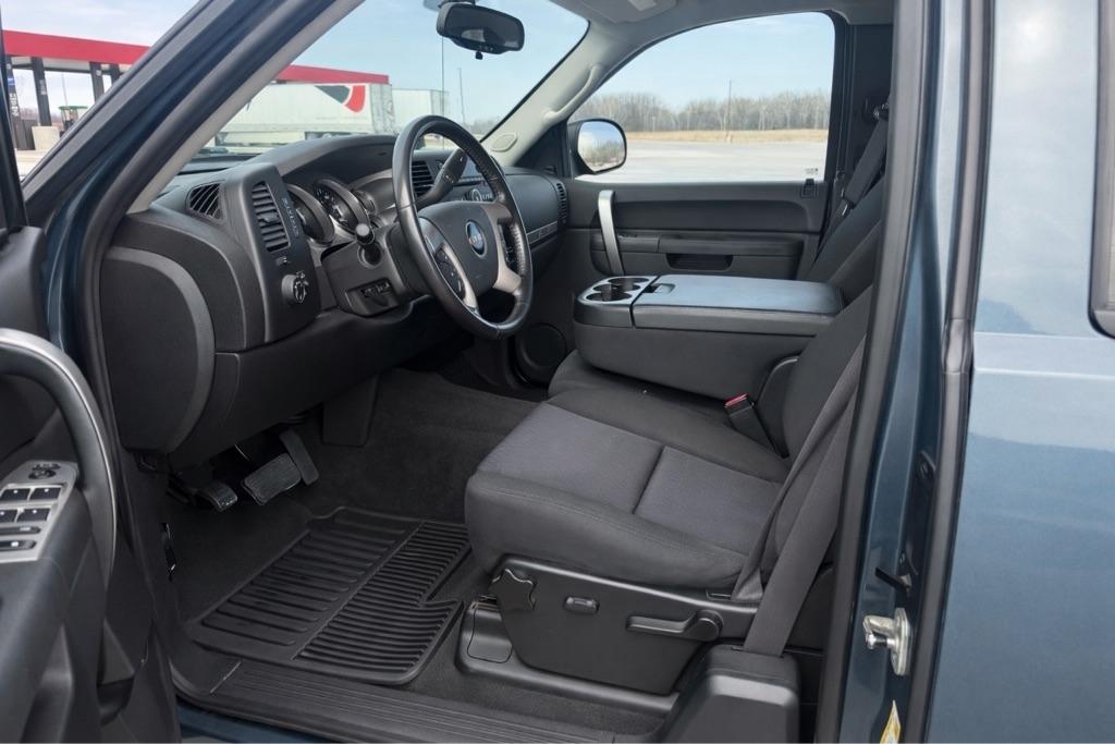 GMC Sierra 1500 4WD Ext Cab 143.5" SLE 2011