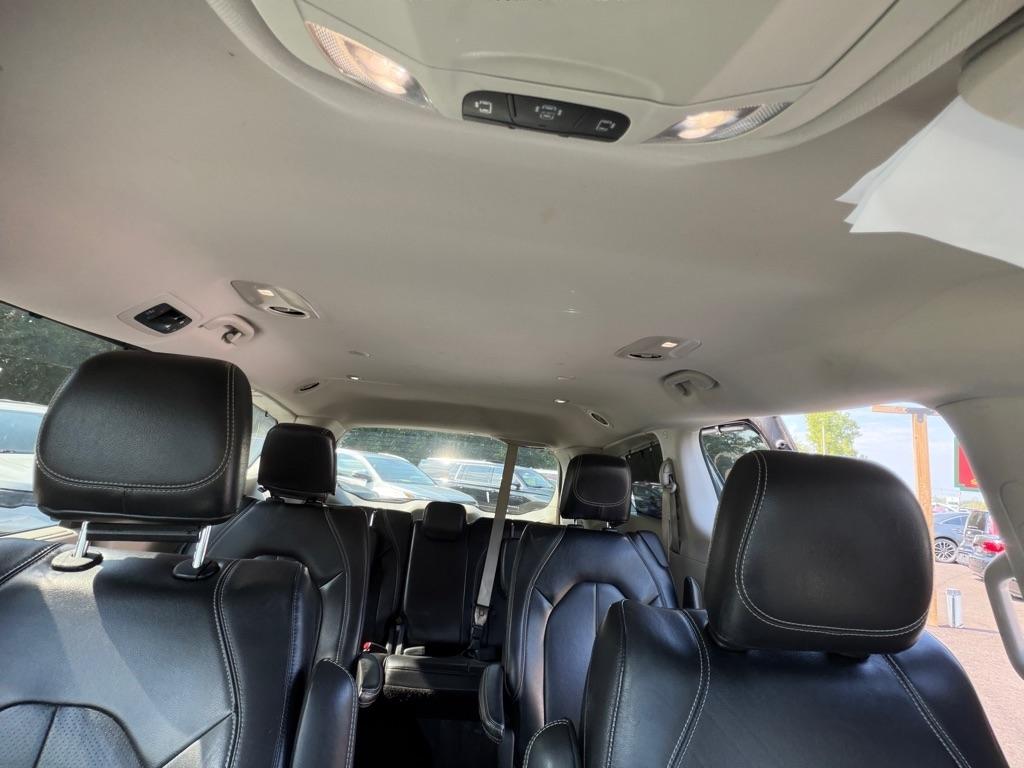 Chrysler Pacifica Touring L FWD 2022