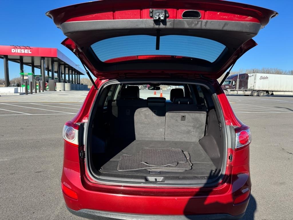 Hyundai Santa Fe FWD 4dr V6 Auto SE 2011