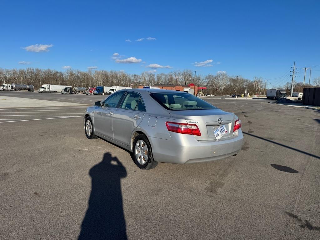 Toyota Camry 4dr Sdn I4 Man (Natl) 2009