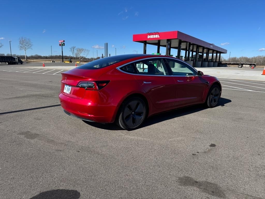 Tesla Model 3 Mid Range Battery RWD 2018