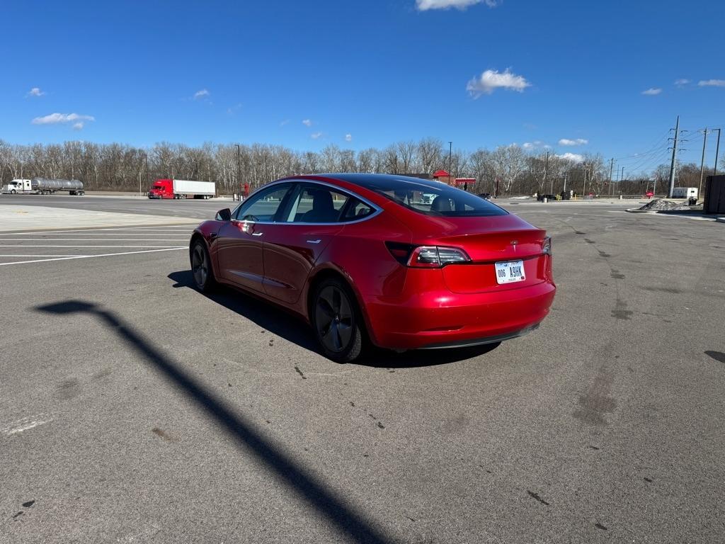 Tesla Model 3 Mid Range Battery RWD 2018
