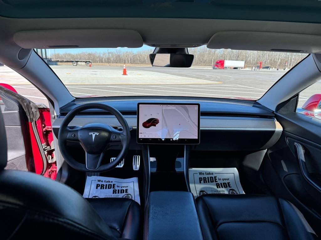 Tesla Model 3 Mid Range Battery RWD 2018