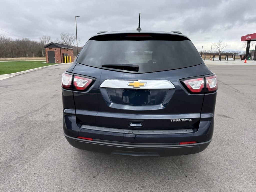Chevrolet Traverse FWD 4dr LS w/1LS 2017