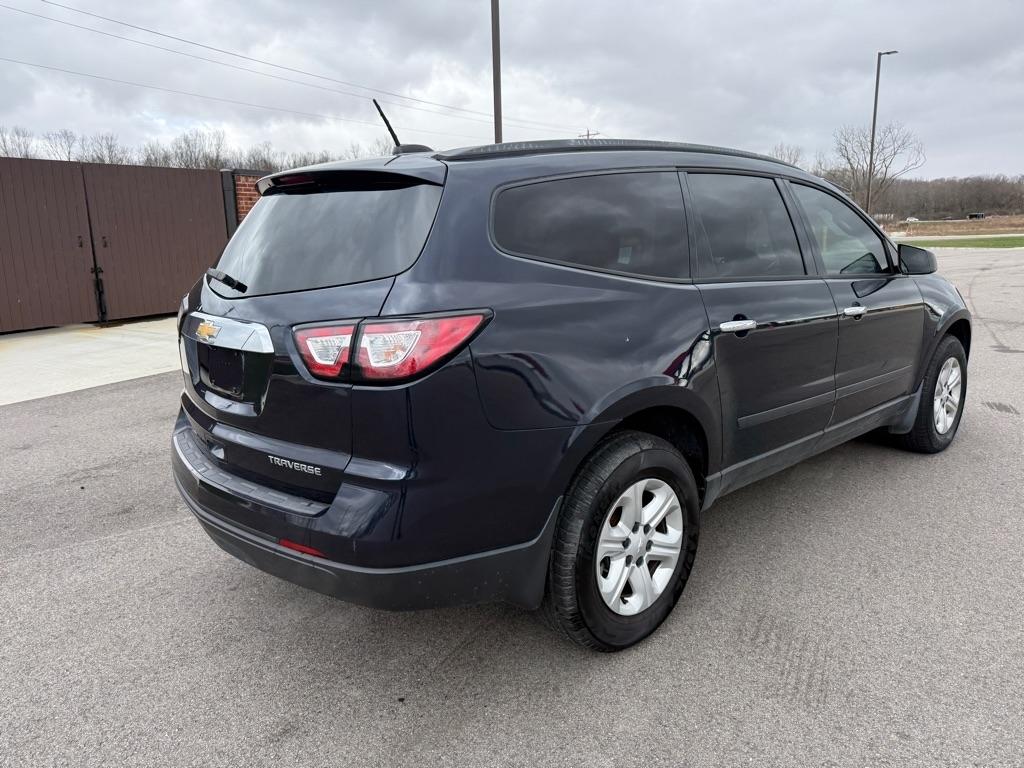 Chevrolet Traverse FWD 4dr LS w/1LS 2017