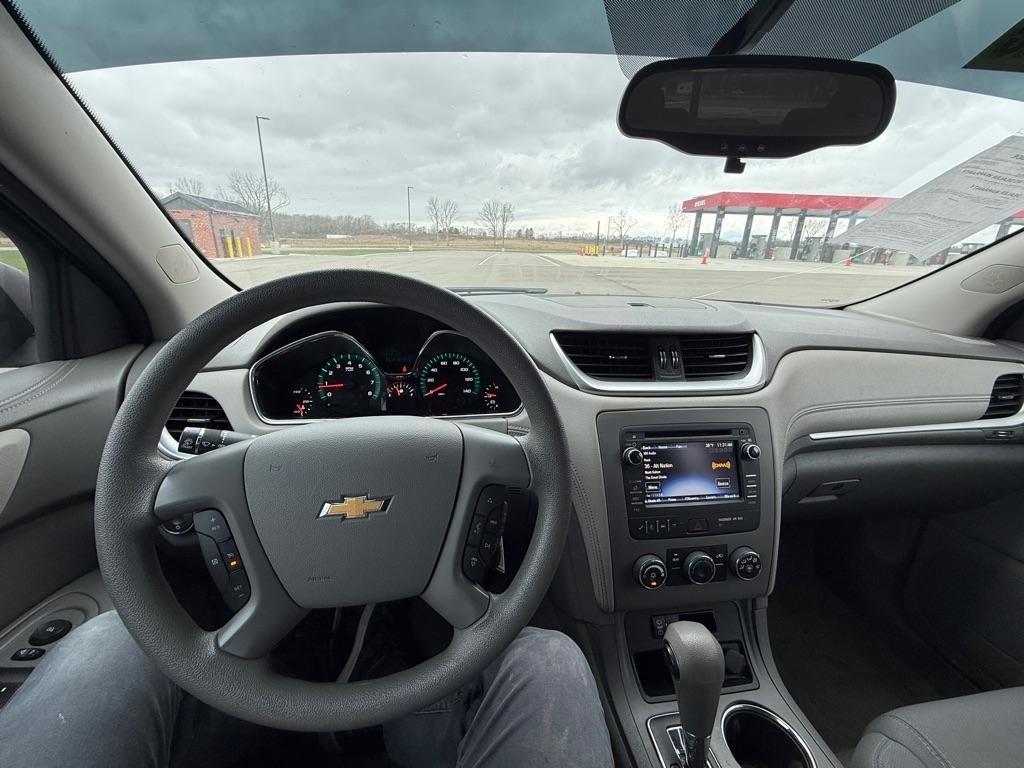 Chevrolet Traverse FWD 4dr LS w/1LS 2017