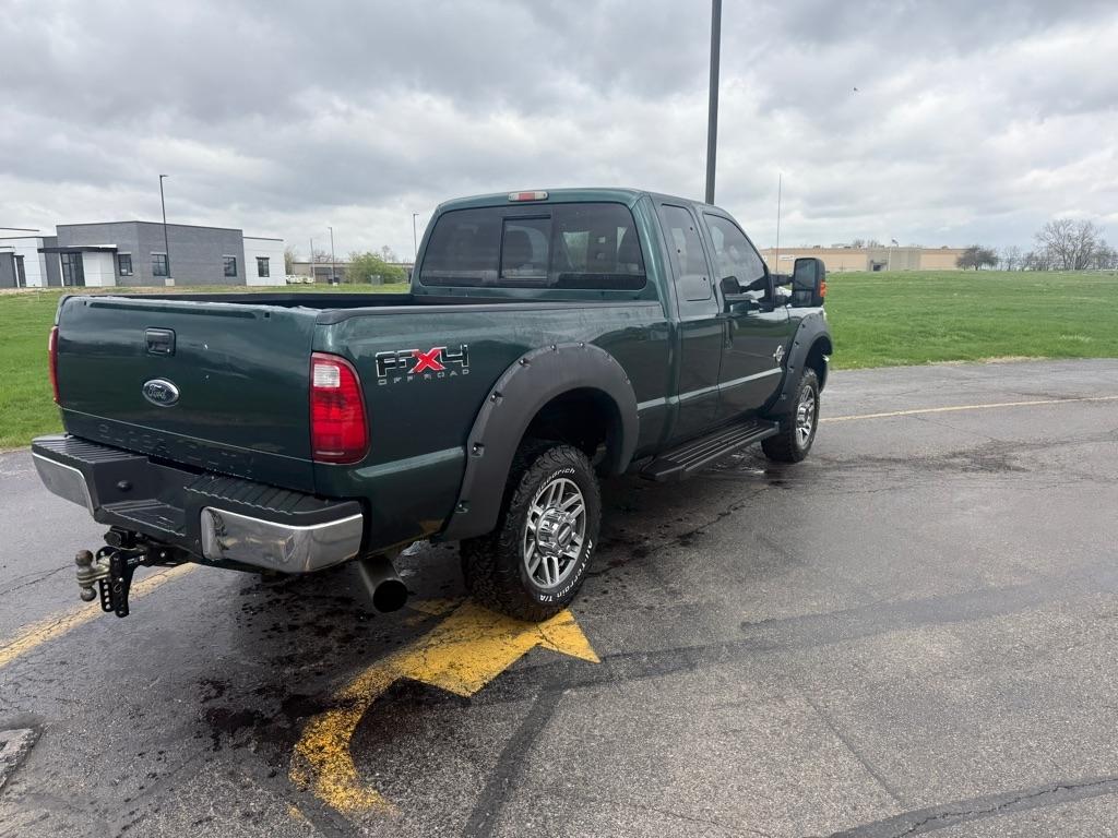 Ford Super Duty F-250 SRW 4WD SuperCab 142" Lariat 2011