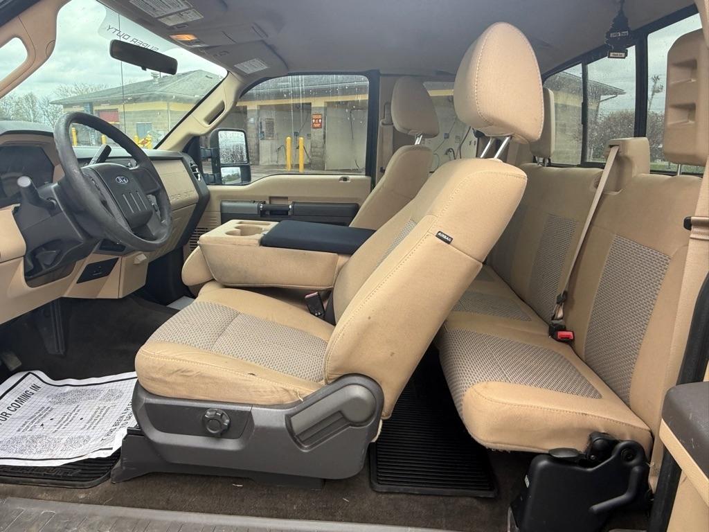 Ford Super Duty F-250 SRW 4WD SuperCab 142" Lariat 2011