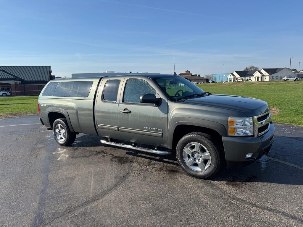 Chevrolet Silverado 1500 4WD Ext Cab 157.5" LTZ 2011