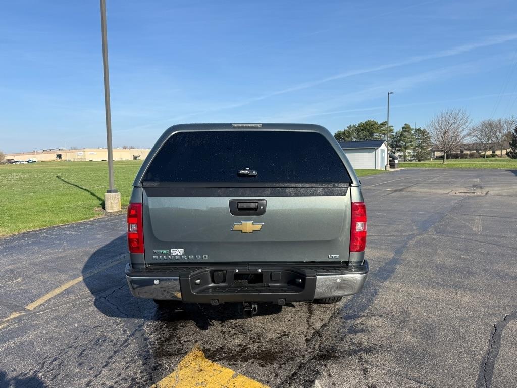 Chevrolet Silverado 1500 4WD Ext Cab 157.5" LTZ 2011
